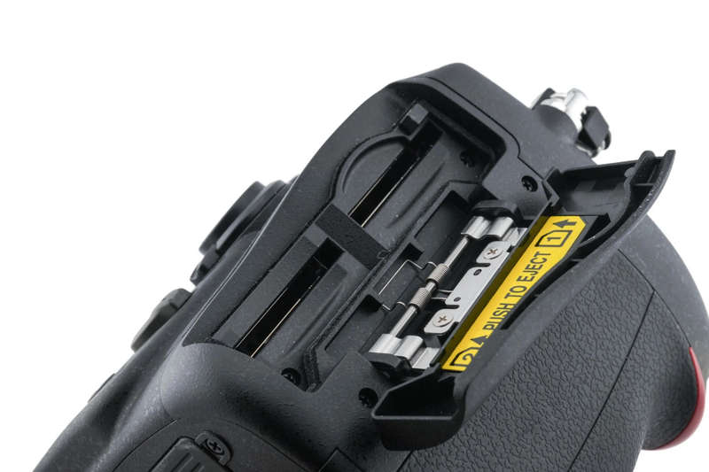 Nikon D7100 & 18-70mm f3.5-5.6 lens