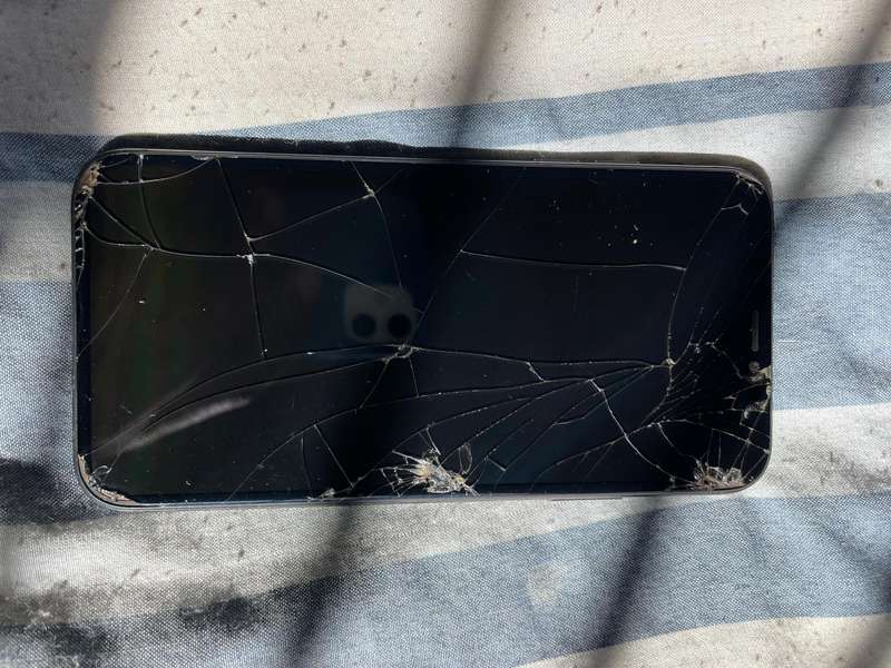 iphone xs 64g (touch not working)