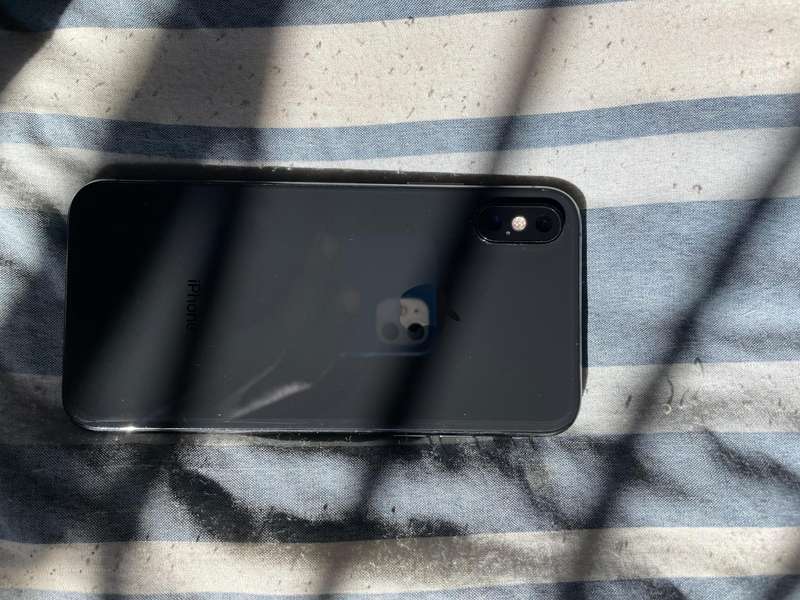 iphone xs 64g (touch not working)