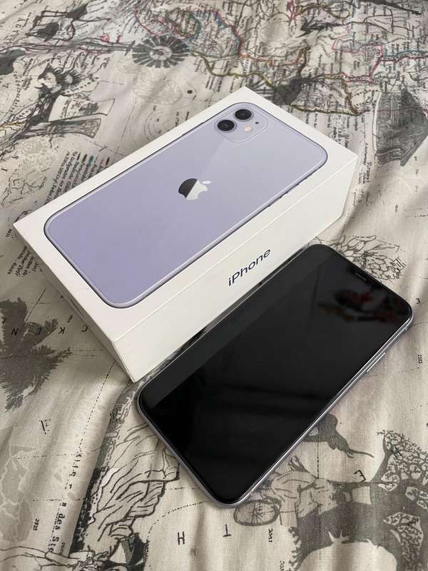 iPhone 11