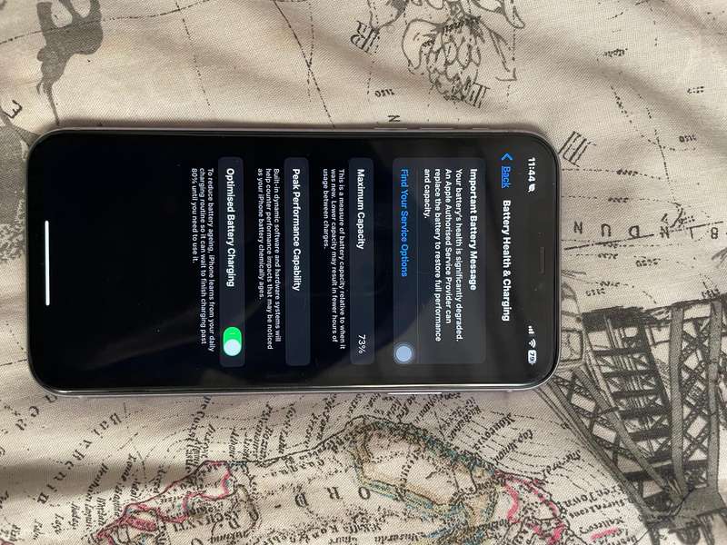 iPhone 11