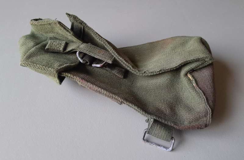 Vintage Webbing Ammo Pouch.
