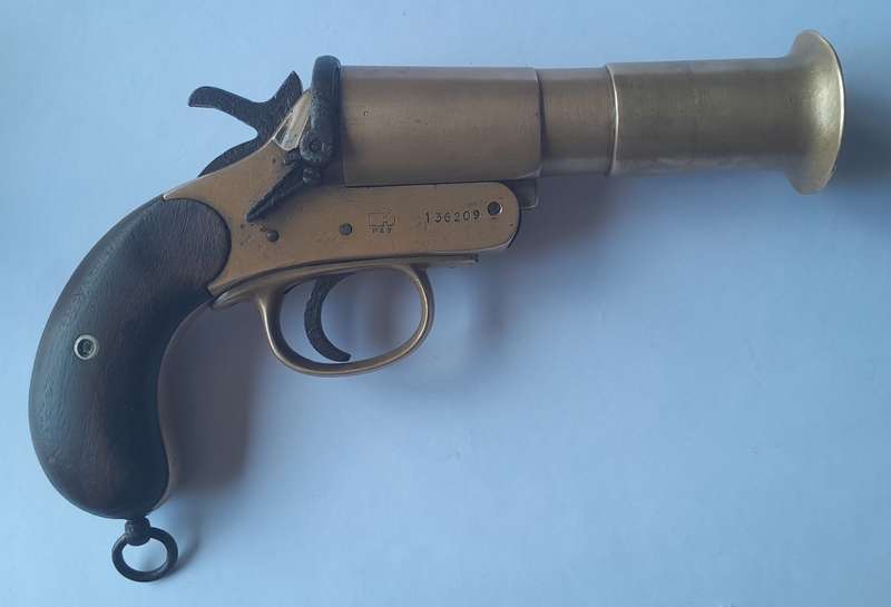 Rare WW1 Webley And Scott Flare Pistol.  Circa 1918.