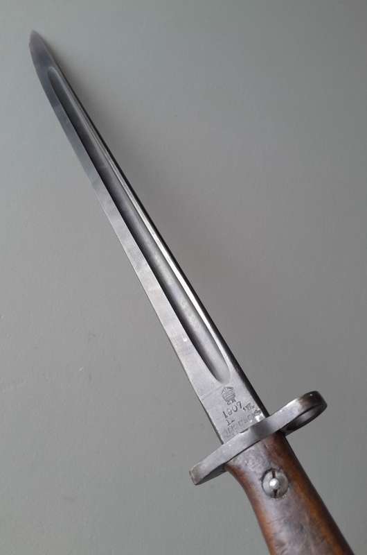 S.A. Police Issue WW2 1907 Pattern Wilkinson Sword Bayonet With Rare Brown Leather Scabbard.