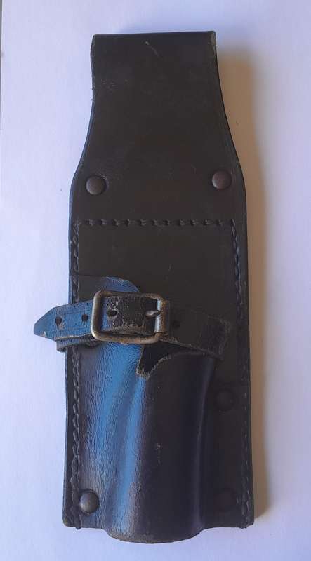 M1 (FAL-Type A) Leather Bayonet Frog. 1950's/60's.