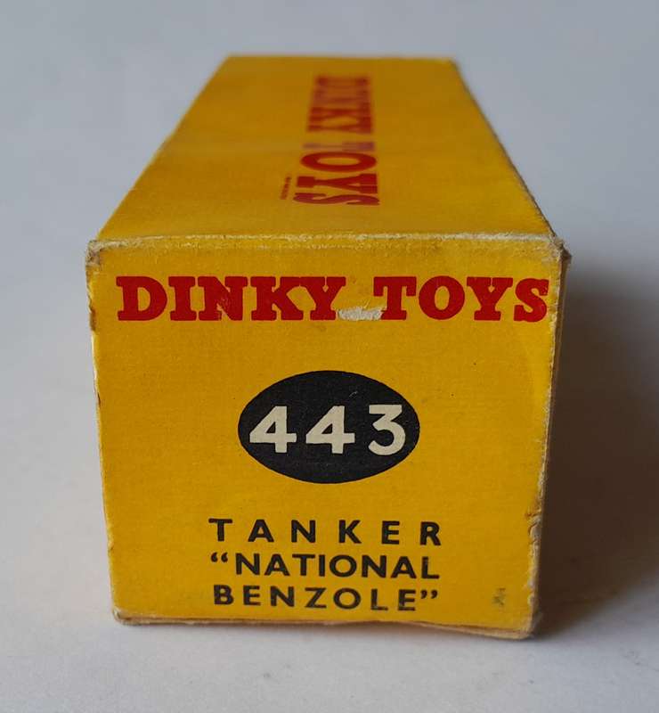 Dinky Toys 443 Petrol Tanker "National Benzole Mixture" In Original Box. 11.2cm.
