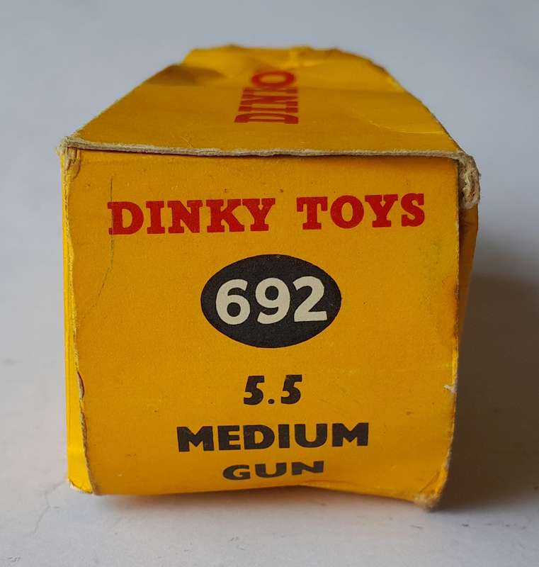 Dinky Toys 692 5.5 Medium Gun In Original Box. 13.4cm.