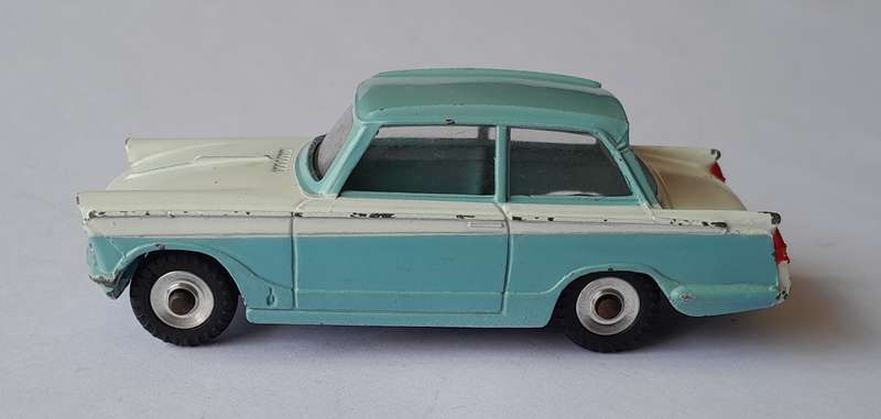 Dinky Toys 189 Triumph Herald In Original Box. 8.5cm.