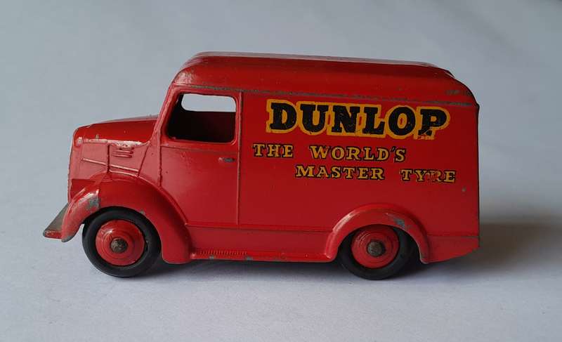 Dinky Toys 451 Trojan 15CWT Van "Dunlop" In Original Box.