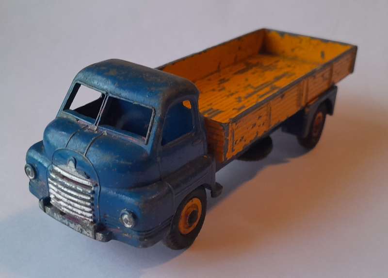 "Reserved" Dinky Toys 522 Big Bedford Lorry (Unboxed). 14.8cm.
