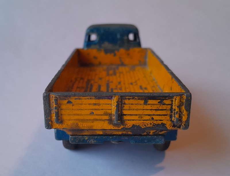 "Reserved" Dinky Toys 522 Big Bedford Lorry (Unboxed). 14.8cm.