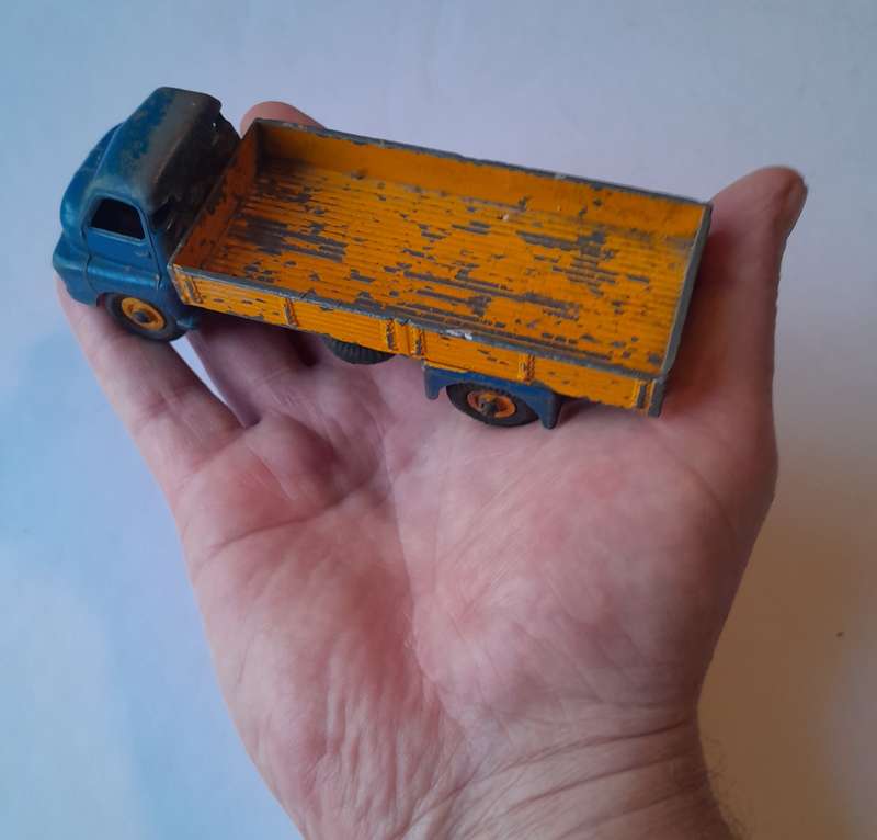 "Reserved" Dinky Toys 522 Big Bedford Lorry (Unboxed). 14.8cm.