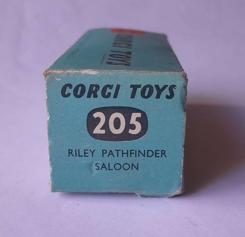 Corgi Toys 205 Riley Pathfinder In Original Box. 9.9cm.