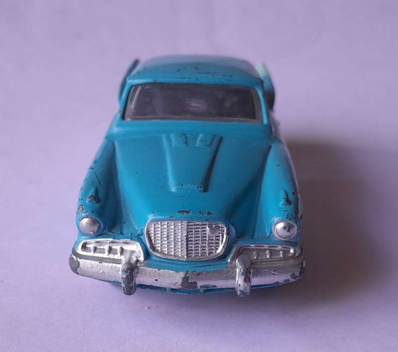 Corgi Toys 211 Studebaker Golden Hawk In Original Box. 11.4cm.