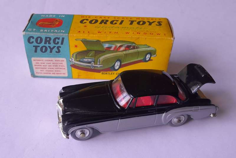 "Reserved" Corgi Toys 224 Bentley Continental In Original Box. 10.9cm.