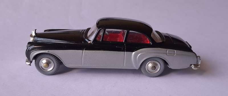 "Reserved" Corgi Toys 224 Bentley Continental In Original Box. 10.9cm.
