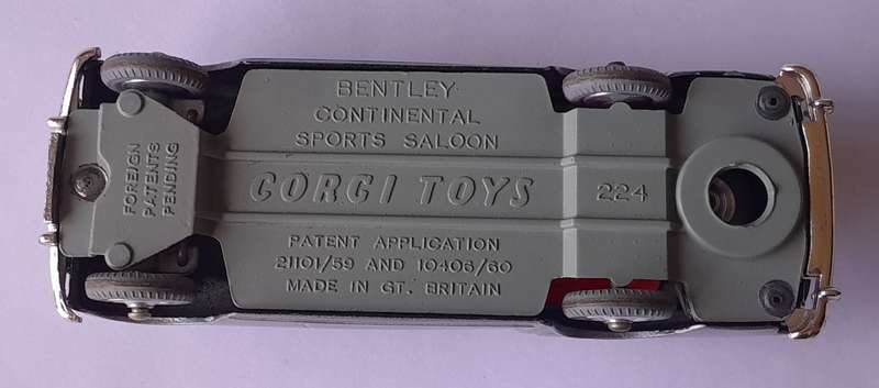 "Reserved" Corgi Toys 224 Bentley Continental In Original Box. 10.9cm.