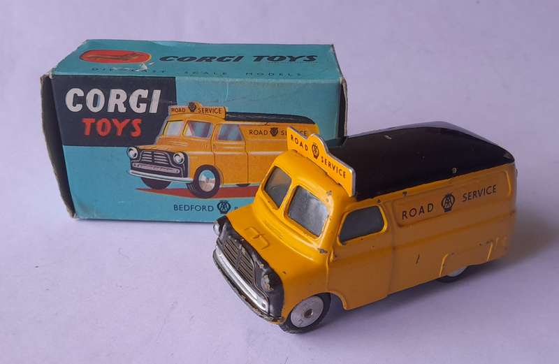 Corgi Toys 408 Bedford AA Van In Original Box. 8.2cm.