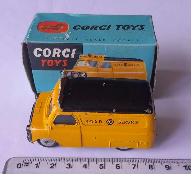 Corgi Toys 408 Bedford AA Van In Original Box. 8.2cm.