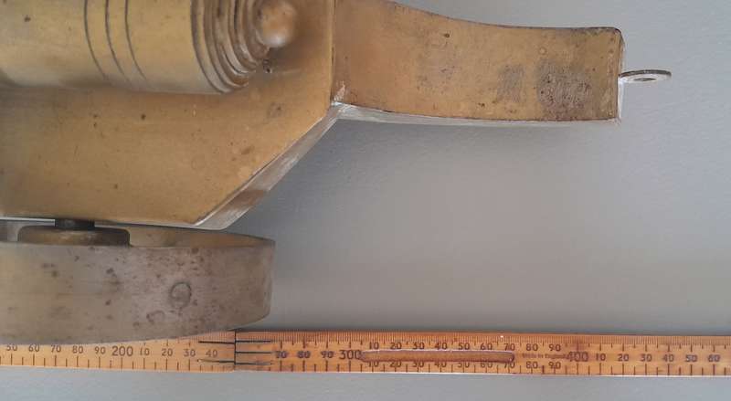 Vintage Large Metal Cannon Model. Length : 43cm.