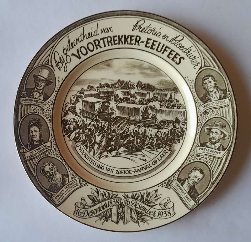 Vintage Royal Doulton Voortrekker-Eeufees Plate. 26.5cm. Excellent Condition.