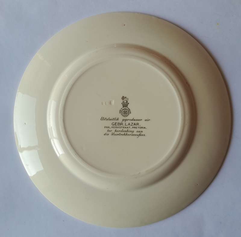 Vintage Royal Doulton Voortrekker-Eeufees Plate. 26.5cm. Excellent Condition.
