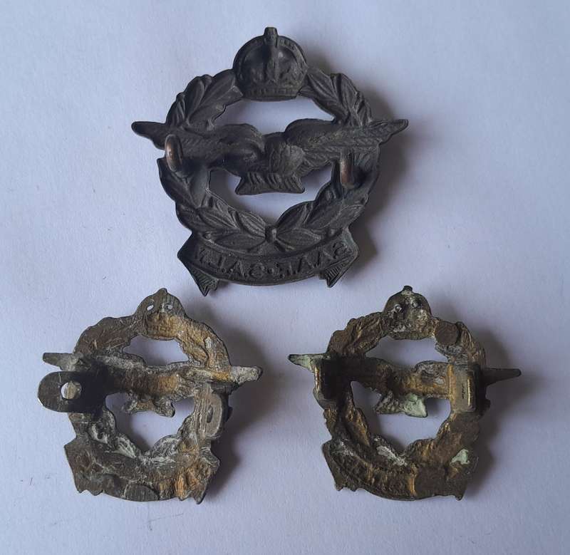 WW2 SA Airforce Badge Set.  Cap and Collars (Facing).