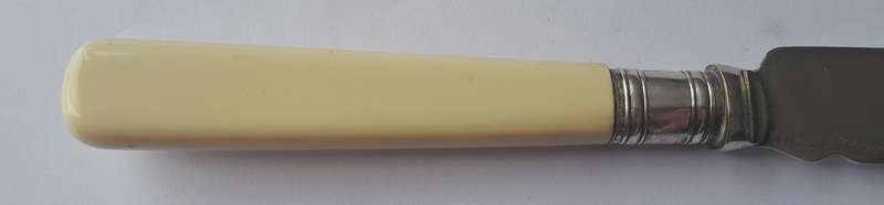 Vintage Sheffield Silver Plated Cake Knife With "Improved Saw Edge". In Original Box.