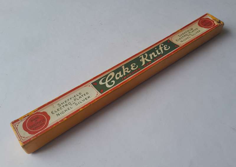 Vintage Sheffield Silver Plated Cake Knife With "Improved Saw Edge". In Original Box.