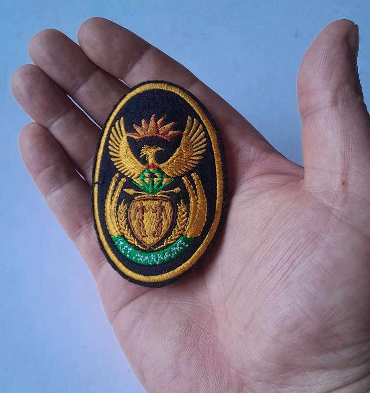 SANDF Warrant Officer Badge.