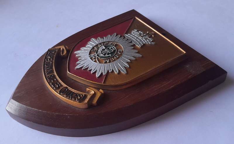 Vintage Cape Town Rifles (Dukes) Plaque.