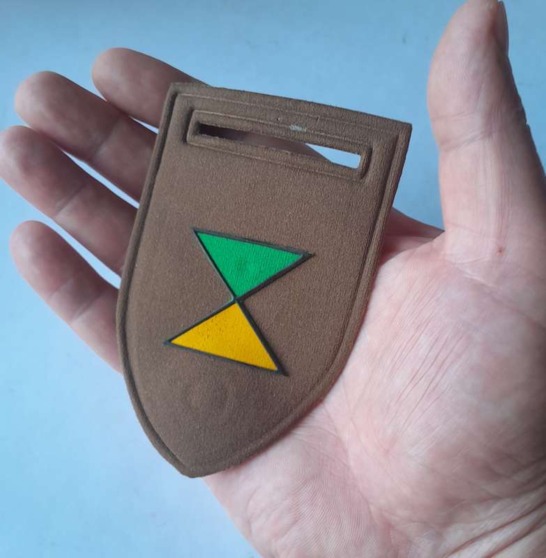 SADF Commando HQ Company Tupper Shoulder Flash.  Pin Intact.