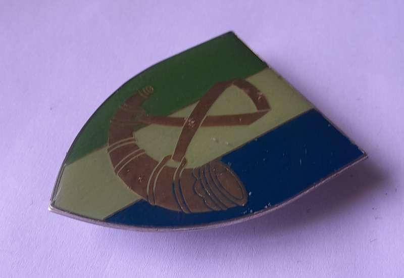 SADF OFS Command Signal Unit Shoulder Flash.  All Pins Intact.