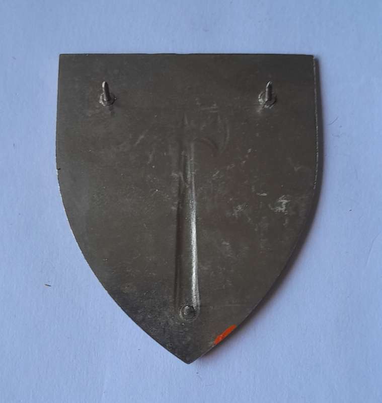 SADF 84 Motorised Brigade Shoulder Flash.  All Pins Intact.