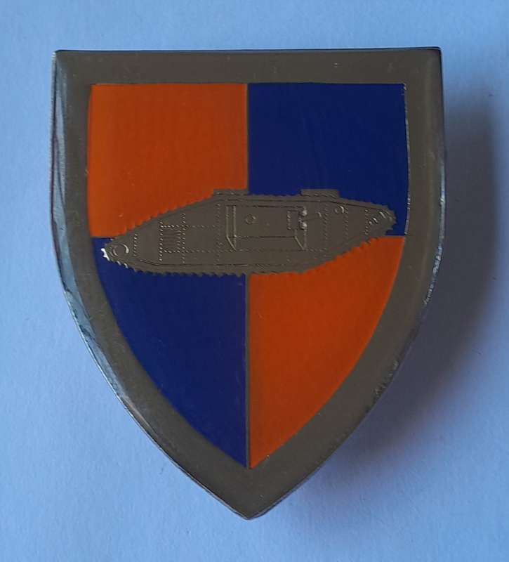 SADF School of Armour Shoulder Flash.  All Pins Intact.