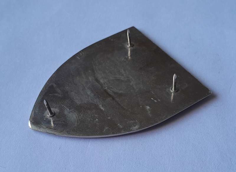 SADF School of Armour Shoulder Flash.  All Pins Intact.