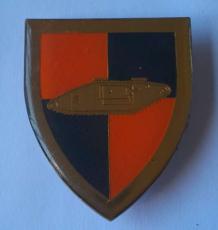 SADF School of Armour Shoulder Flash.  All Pins Intact.
