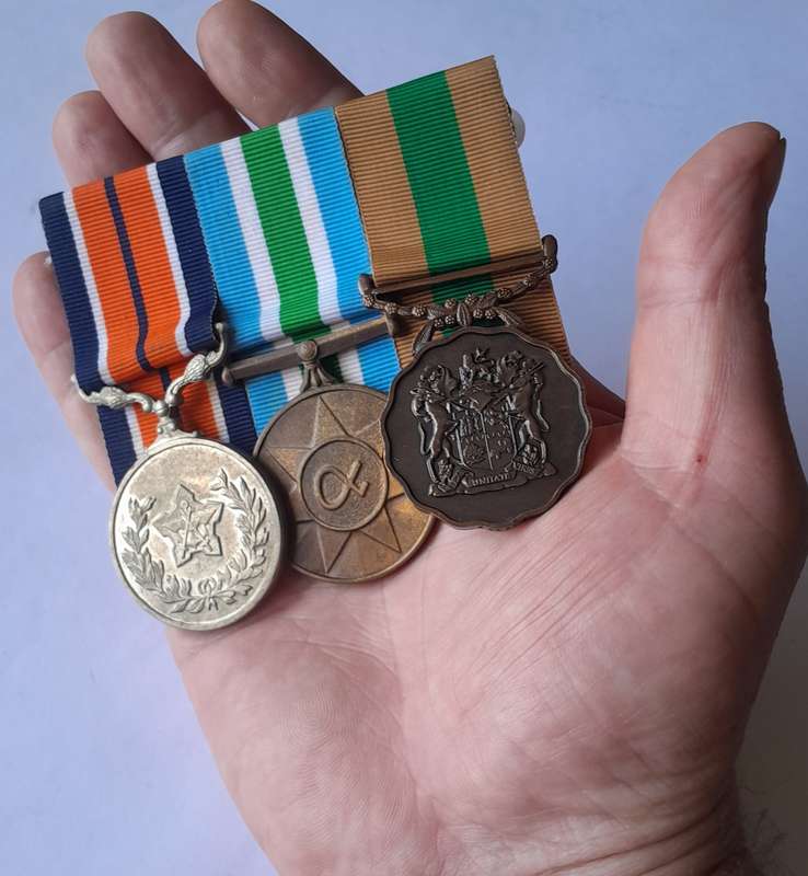 SADF Full Sized Court Mounted Medal Set.  General Service, Unitas, 10 Years Good Service.