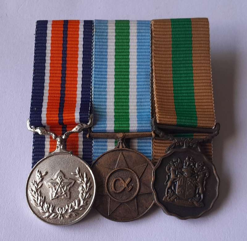 SADF Court Mounted Miniature Medal Set. General Service, Unitas, 10 Years Good Service.