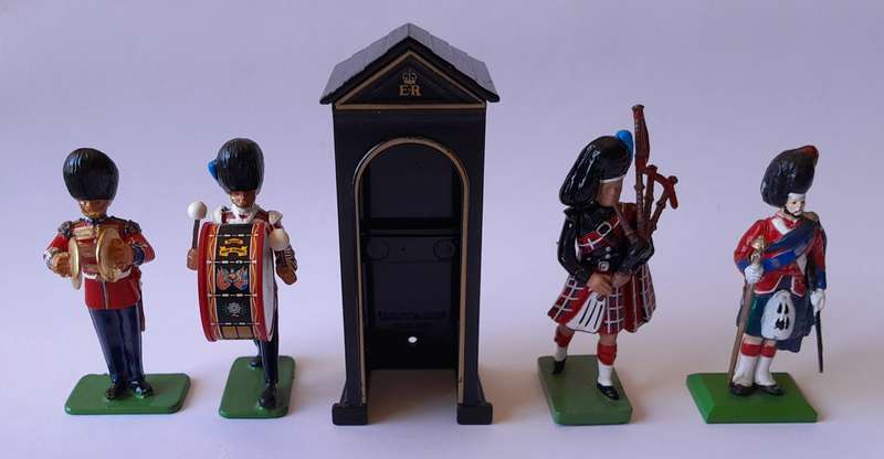 Collection of Vintage "Britains" Figurines And Guard House. 1 Bid for all.