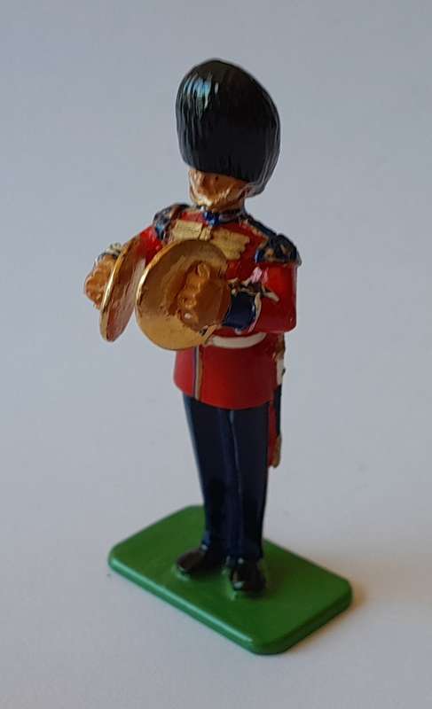 Collection of Vintage "Britains" Figurines And Guard House. 1 Bid for all.