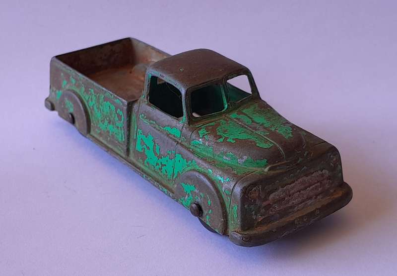 Vintage 1950's Die Cast "TootsieToy, U.S.A." Dodge Pickup. 100mm.