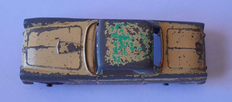 Vintage 1950's Die Cast "TootsieToy, U.S.A." Thunderbird. 107mm.