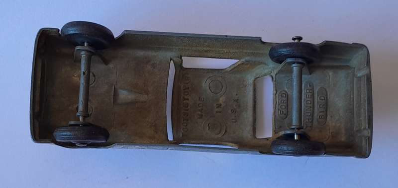 Vintage 1950's Die Cast "TootsieToy, U.S.A." Thunderbird. 107mm.