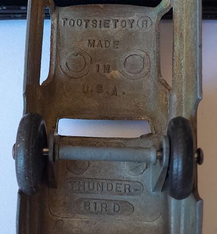 Vintage 1950's Die Cast "TootsieToy, U.S.A." Thunderbird. 107mm.