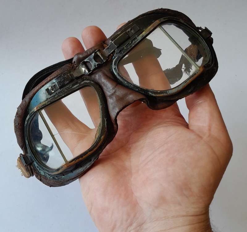WW2 RAF Mk VIII Pilot's Goggles.