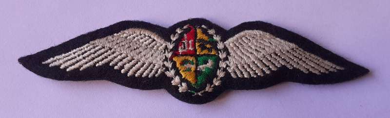 Early SA Airforce Pilots Wing Embroidered Badge.