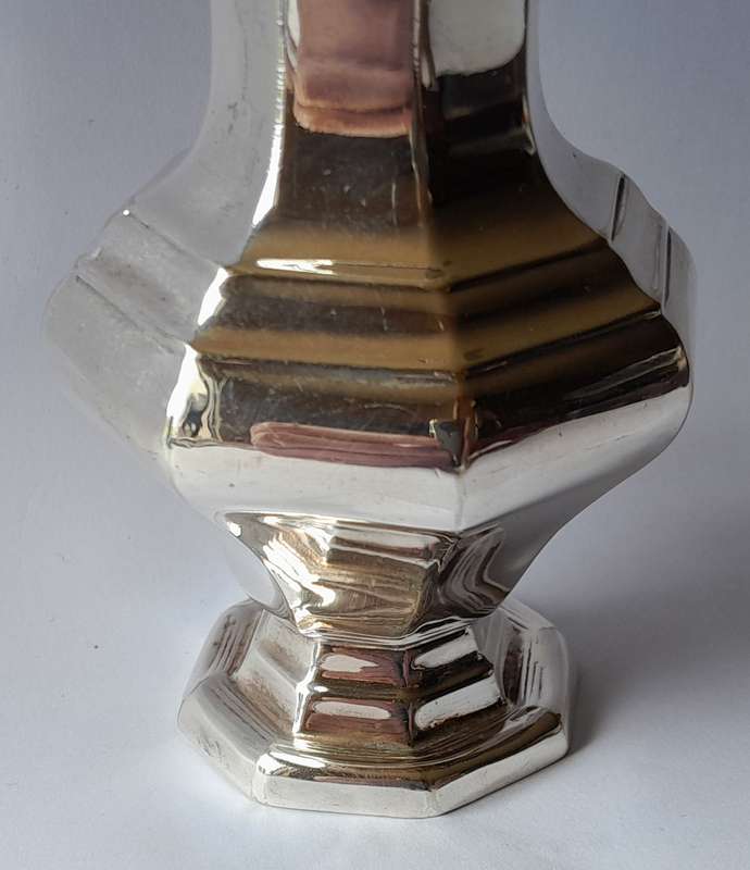 Vintage Georgian Style Silver Plate Sugar Shaker. 16cm.