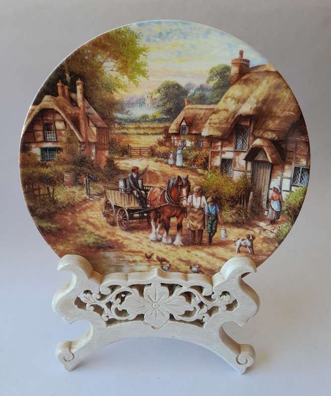 Vintage Wedgwood Limited Edition Collector's Plate. "Early Morning Milk". 20.5cm.