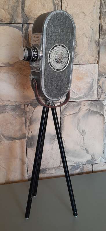 1940'S U.S.A. Keystone Criterion A-9 16mm Movie Camera. Superb Condition.